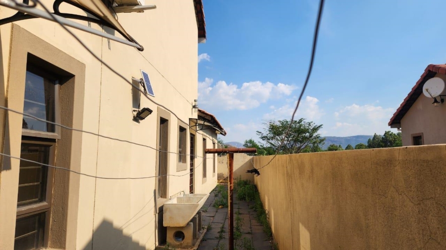5 Bedroom Property for Sale in Waterkloof A H North West